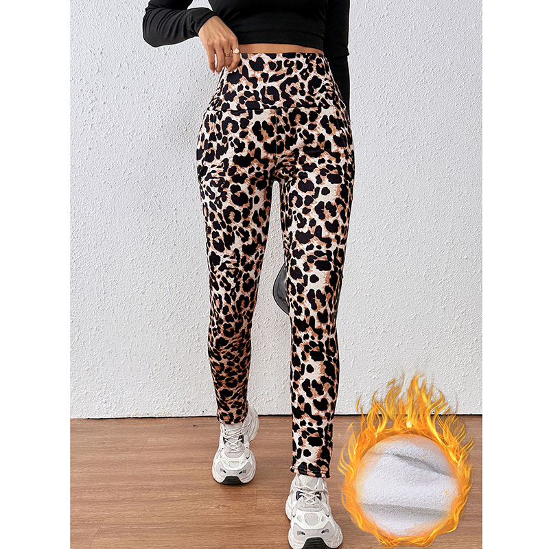 Zimowe legginsy z wełny jagnię – Fashion Street Yoga recenzja i cena