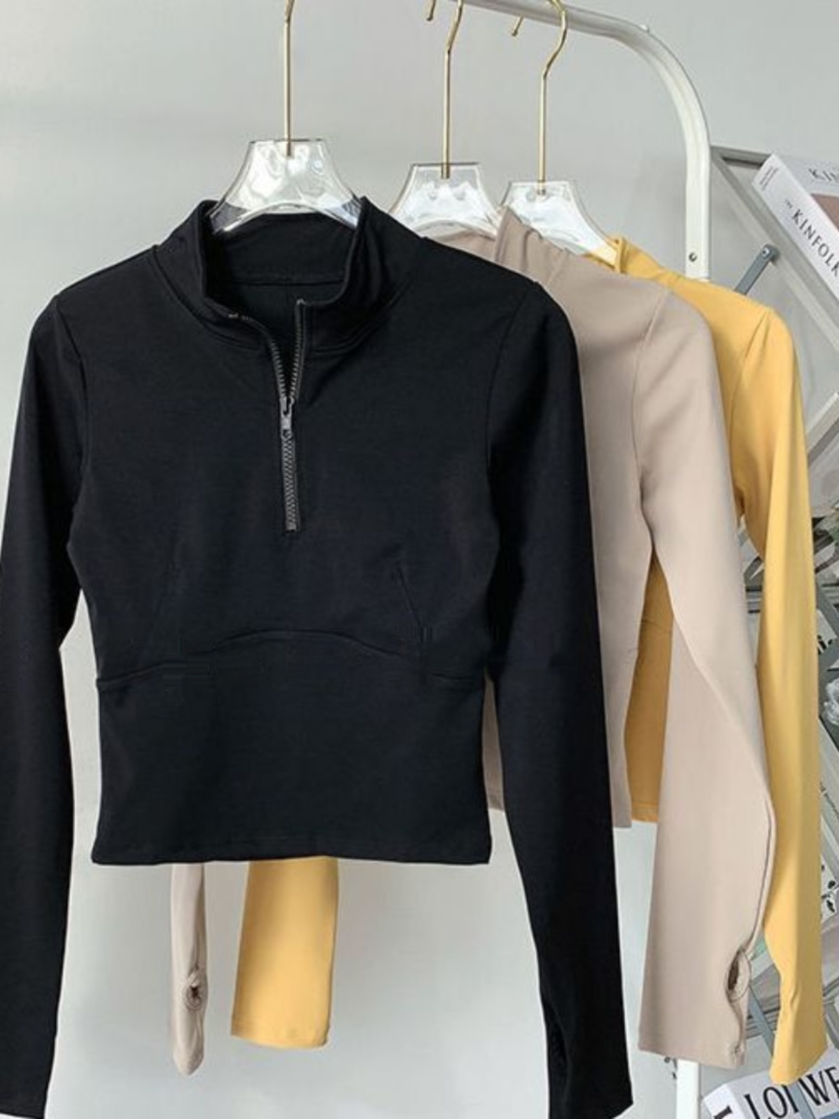 Dopasowana bluzka do jogi z dł – Reflective Jacket Running recenzja i cena