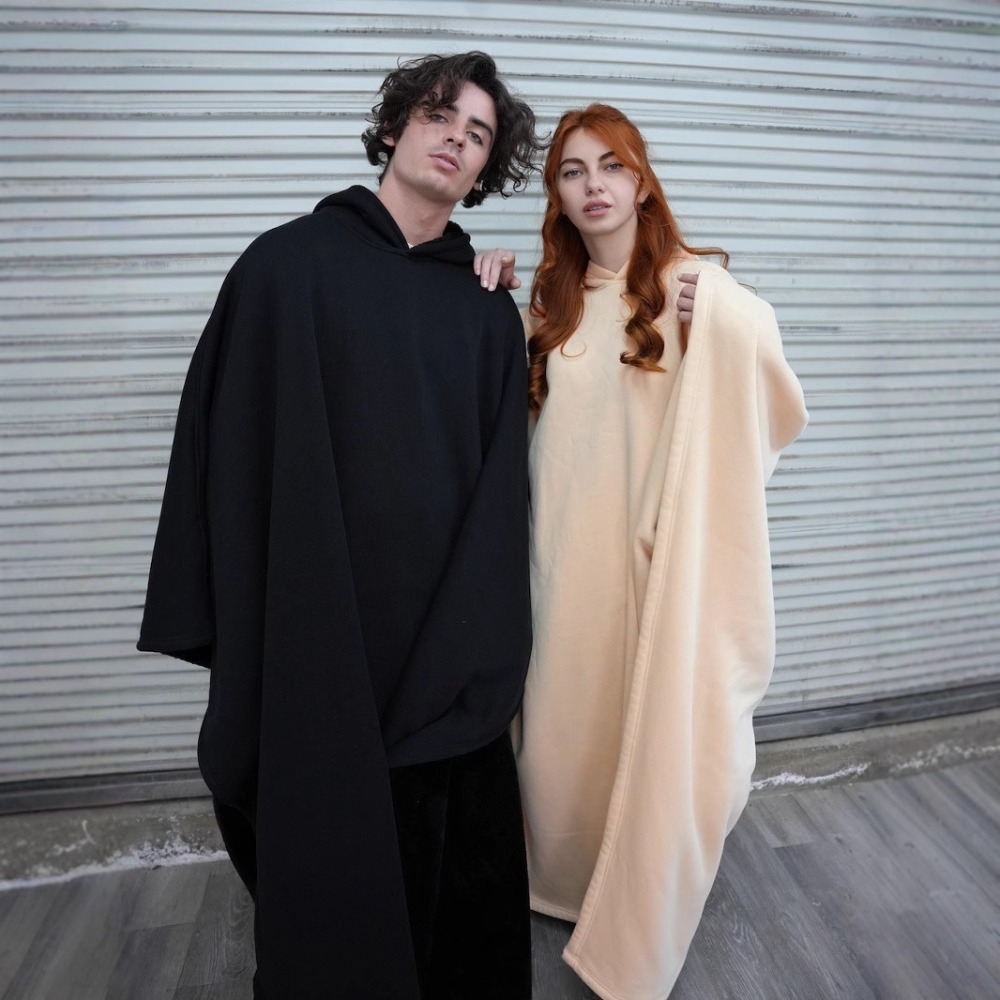 Dobrej jakości indyjska bluza  – Street Fashion Hats recenzja i cena